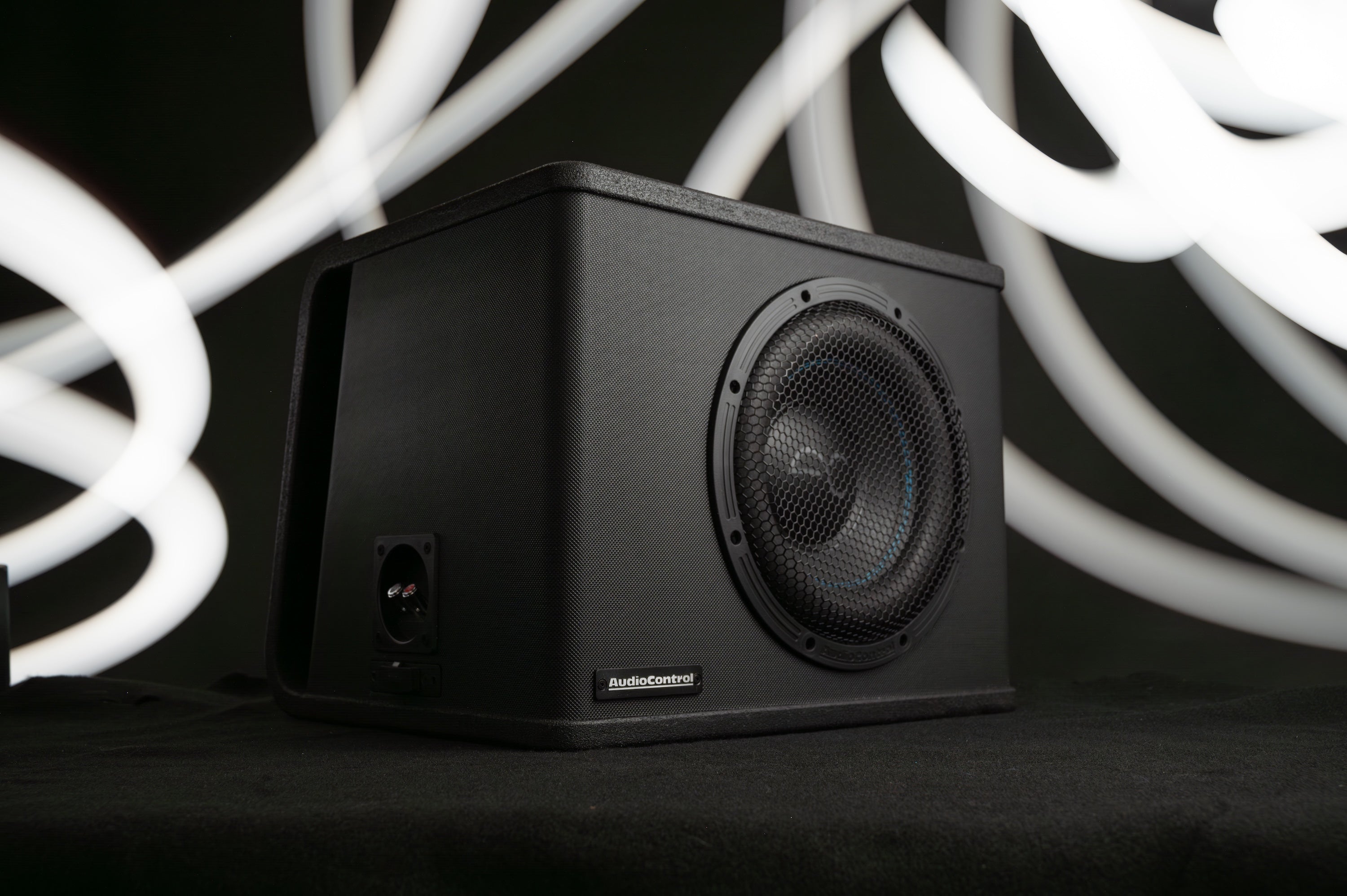 LC1i 2-Channel Line Output Converter & Line Driver — AudioControl